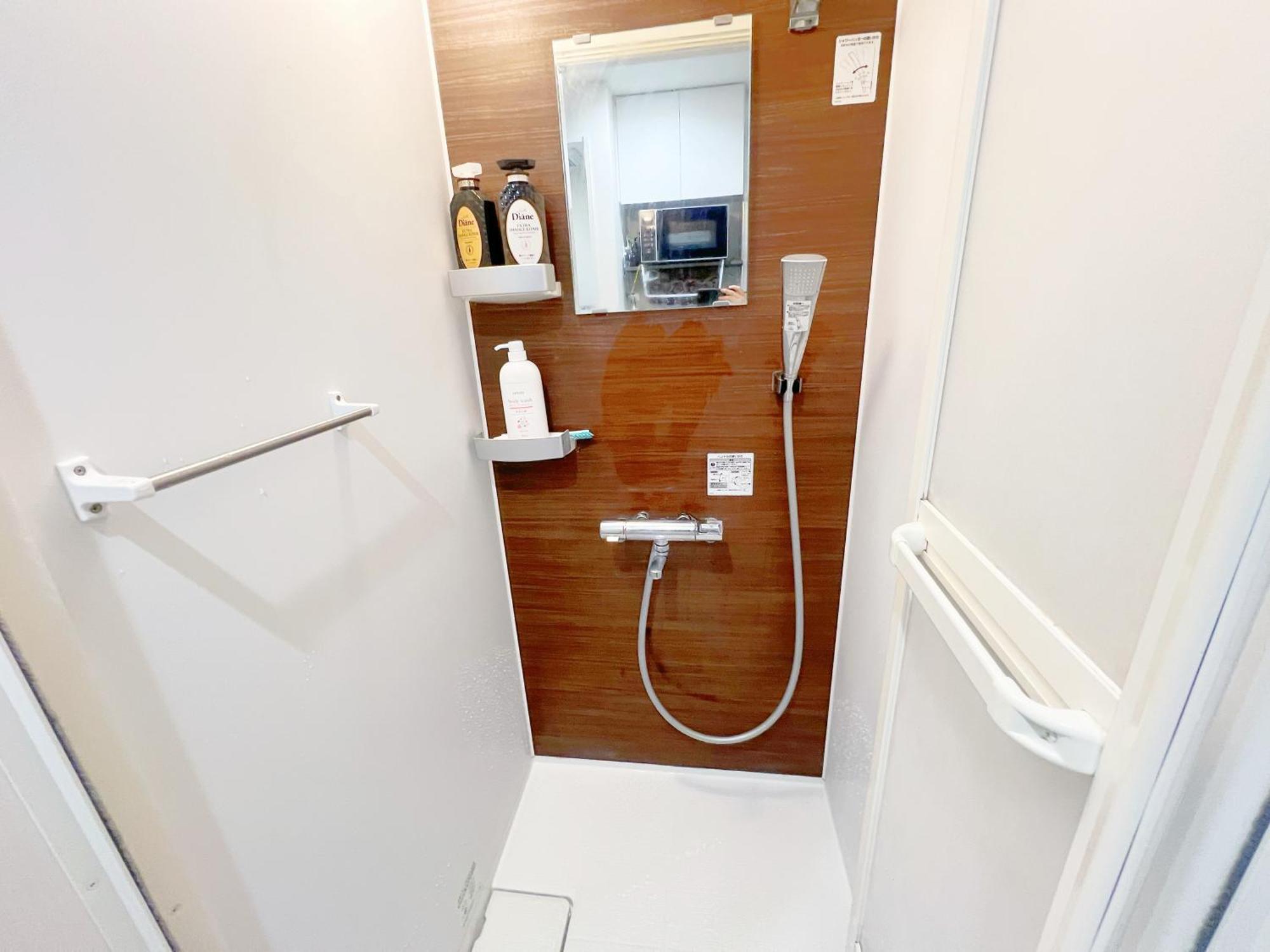 Shinjuku Shin-okubo A10 Homestay Tokyo